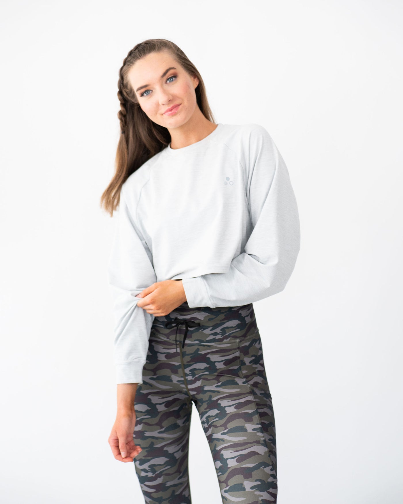 Zola Thrive Crop Pullover - Zola